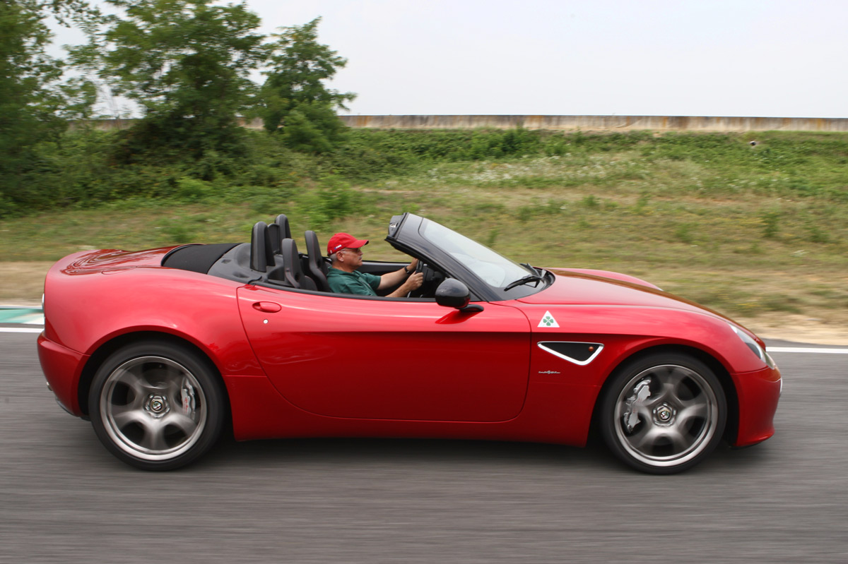 prueba del Alfa Romeo 8C Spider