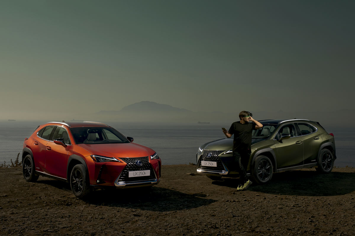 Wally López y Lexus UX