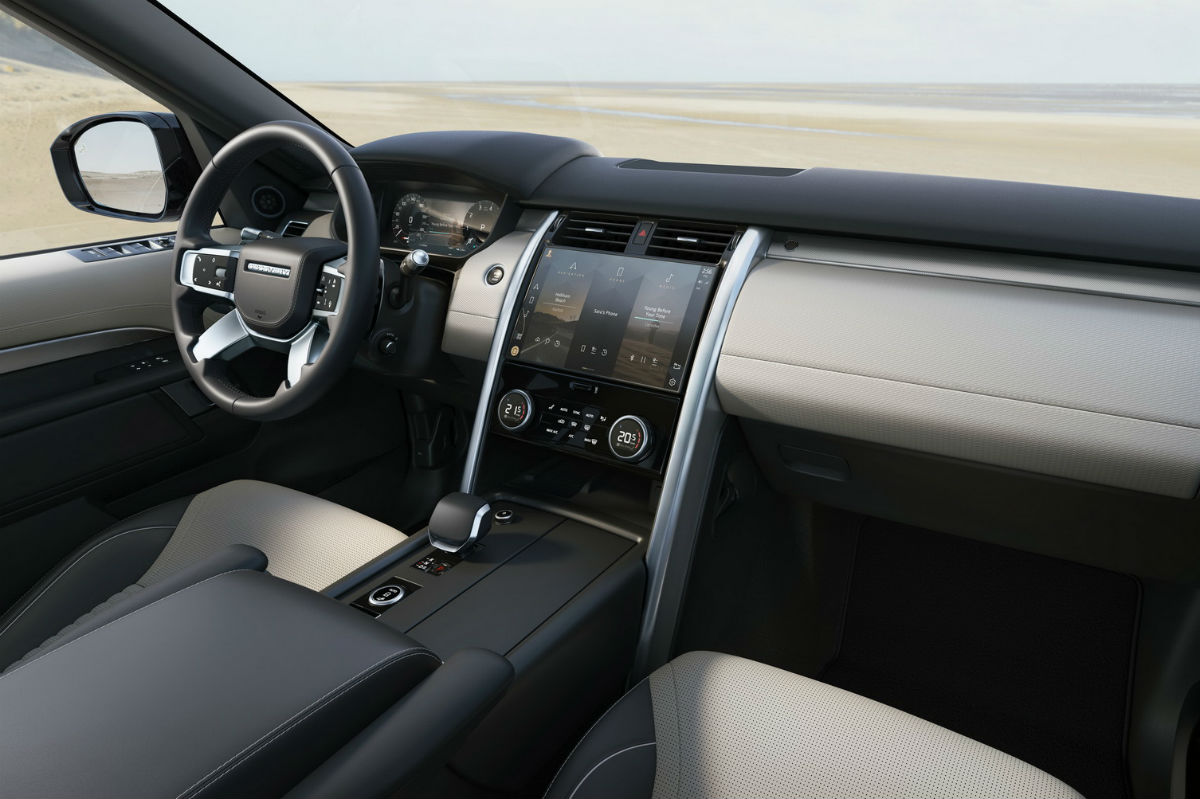 Land Rover Discovery 2021