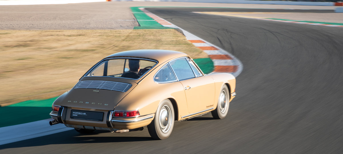 prueba del Porsche 911 2.0 F Series (1964)