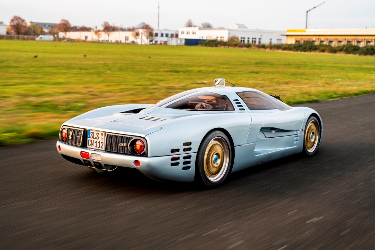 Isdera Commendatore 112i 1993