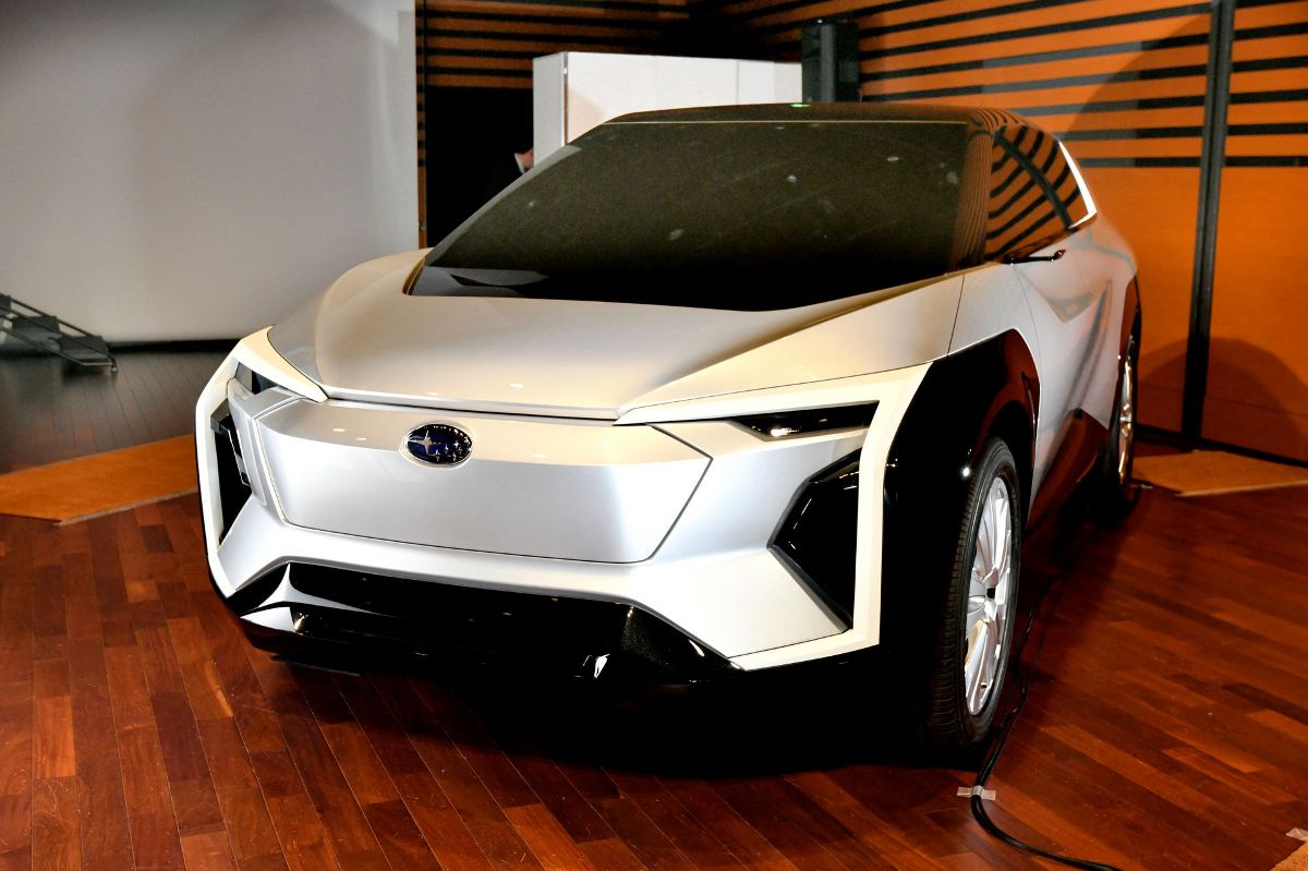 Subaru EV SUV Concept