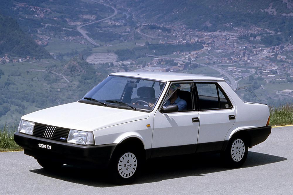 nombres de coches más graciosos