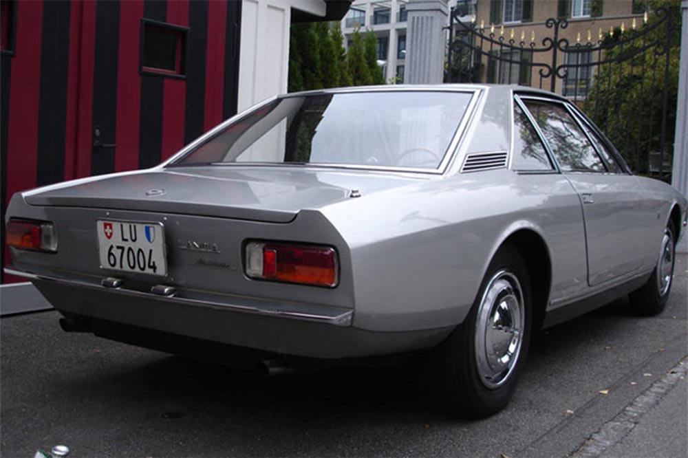 nombres de coches más graciosos