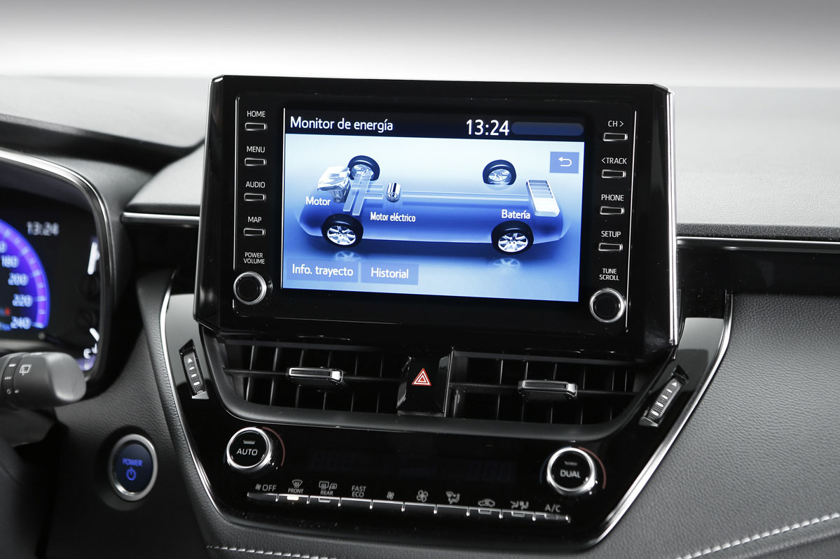 pantalla del Suzuki Swace