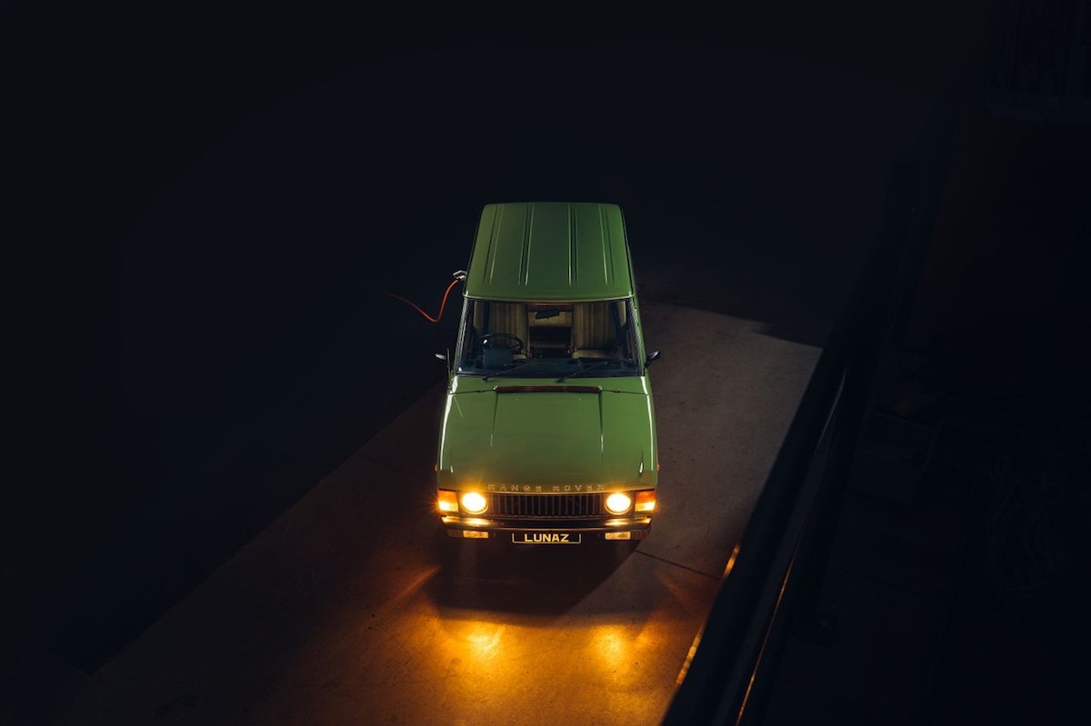 Range Rover clásico eléctrico frontal