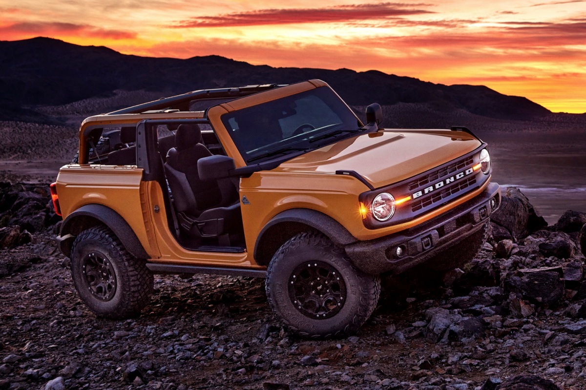 Ford Bronco 10 coches que nos gustaría que se vendiesen en España lateral