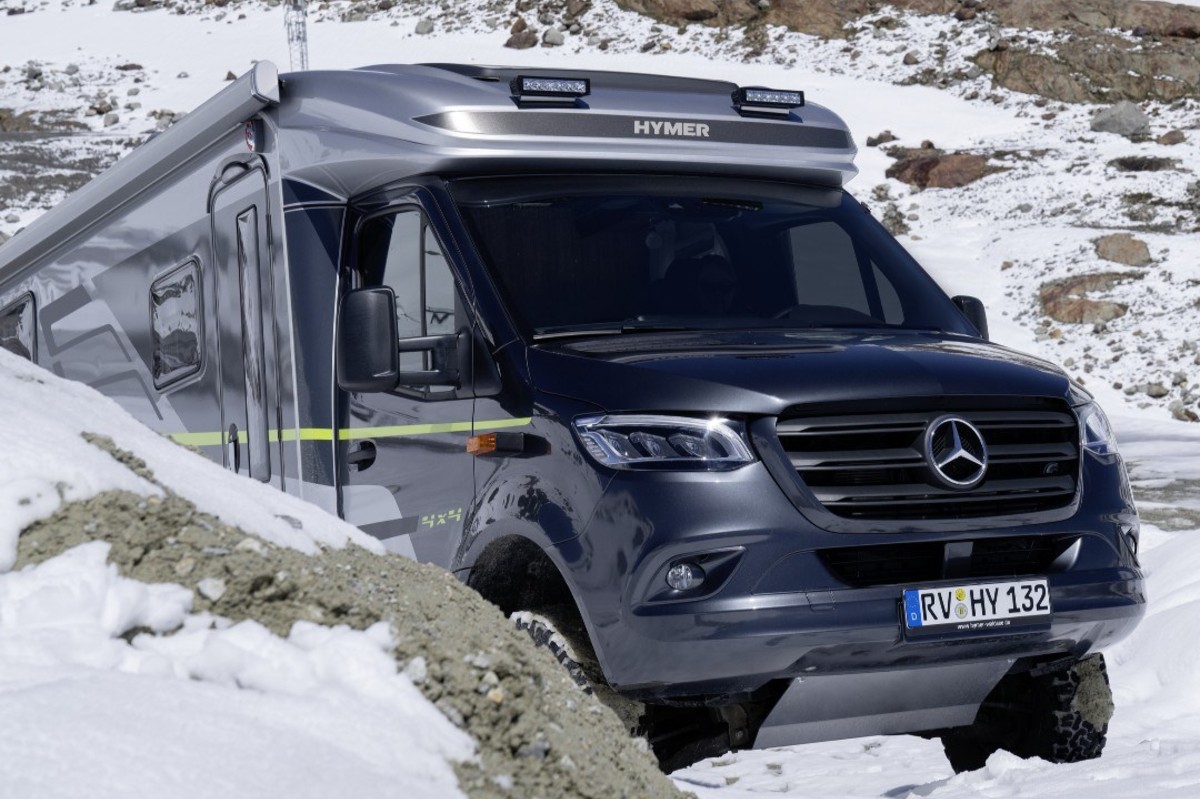 Hymer CrossOver camper frontal