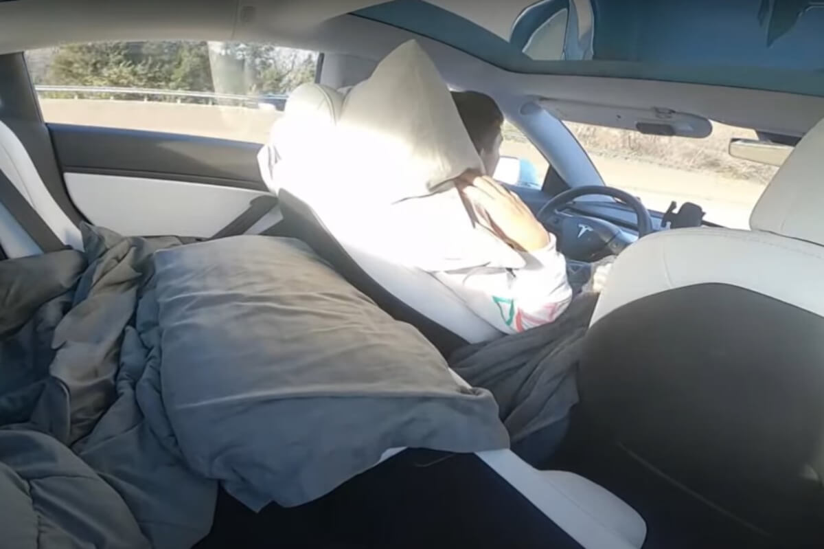 Dormir en Tesla Model 3