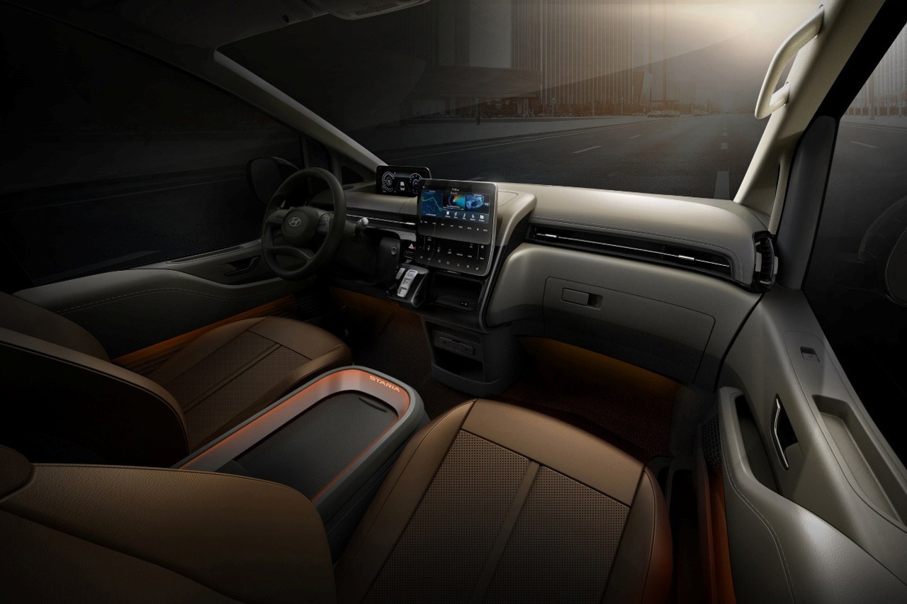 Hyundai Staria interior