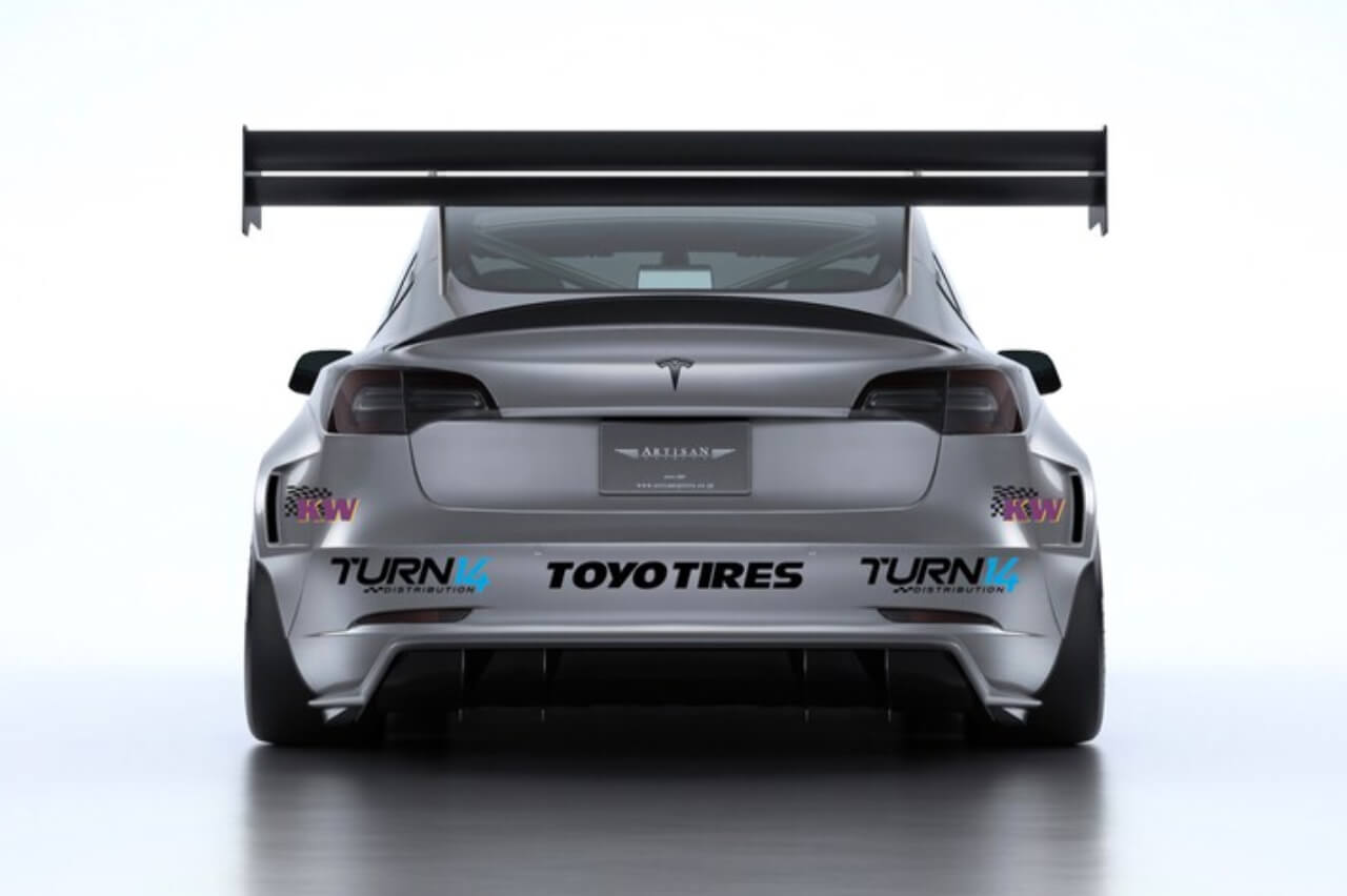 Tesla Model 3 Pikes Peak