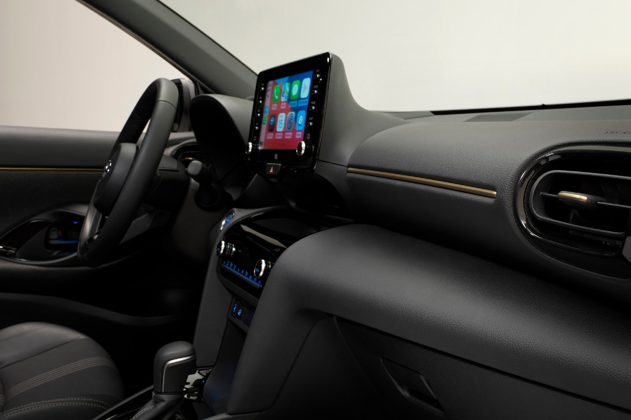 Toyota Yaris Cross Adventure interior