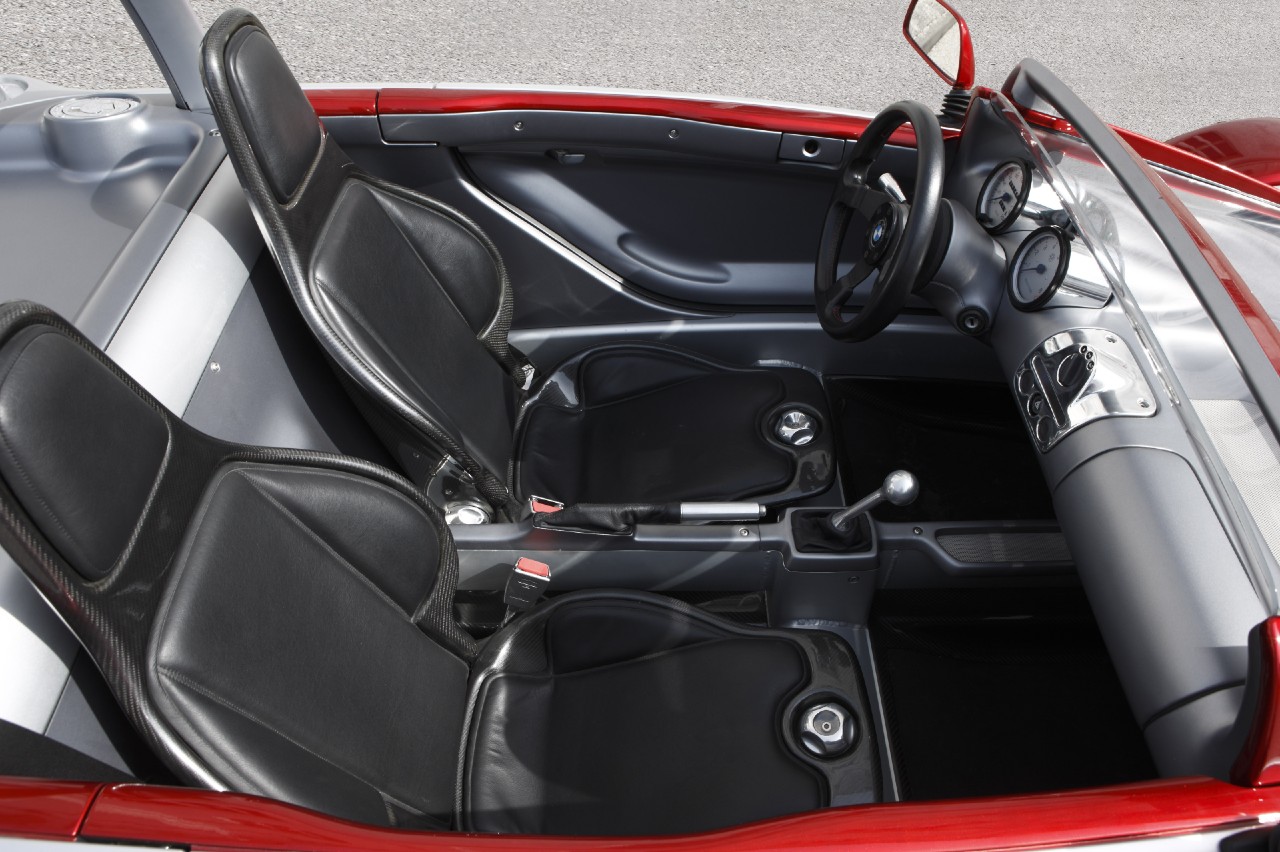 BMW Just 4-2 Concept interior