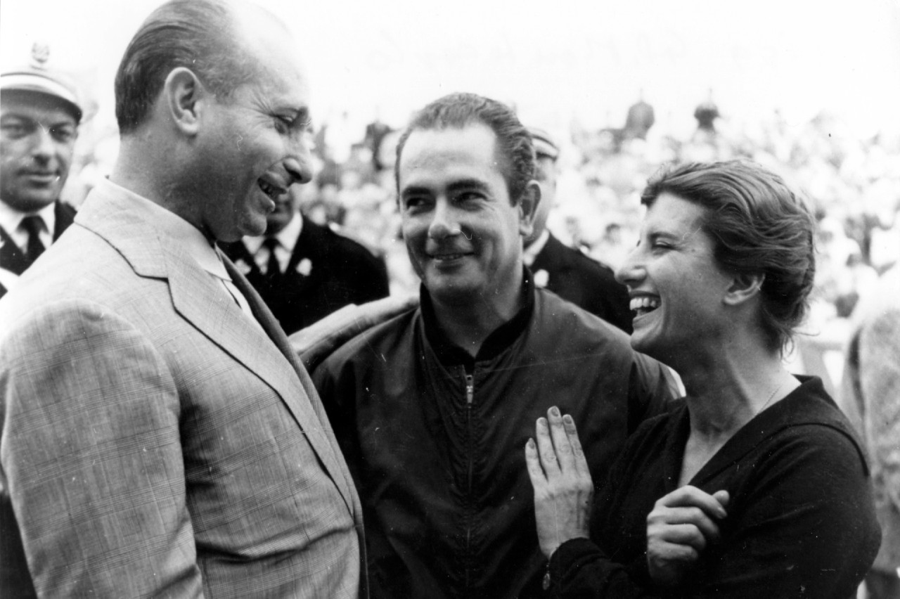 Juan Manuel Fangio "El Chueco" apodo