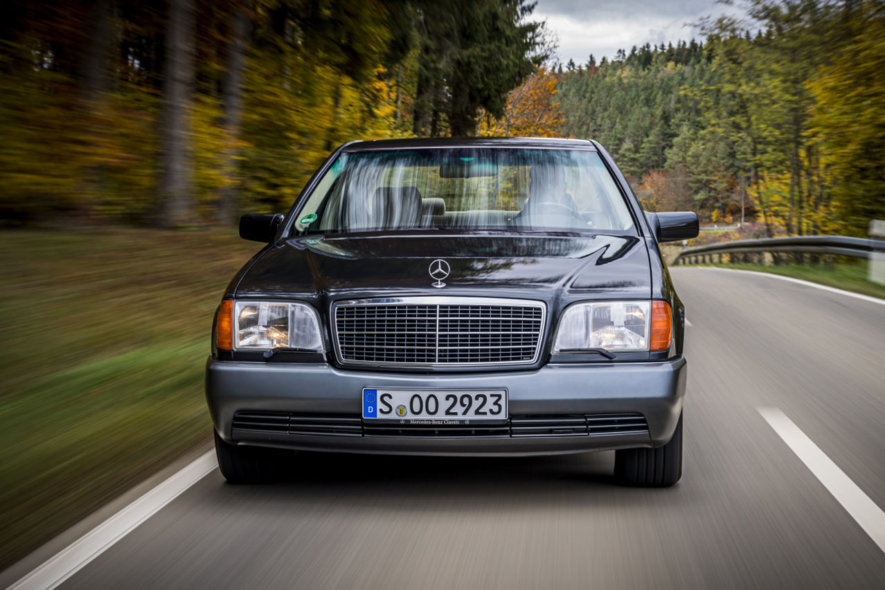 prueba del Mercedes 600 SEL (W140)