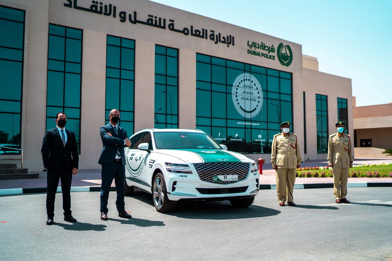 Genesis GV80 Policía Dubái