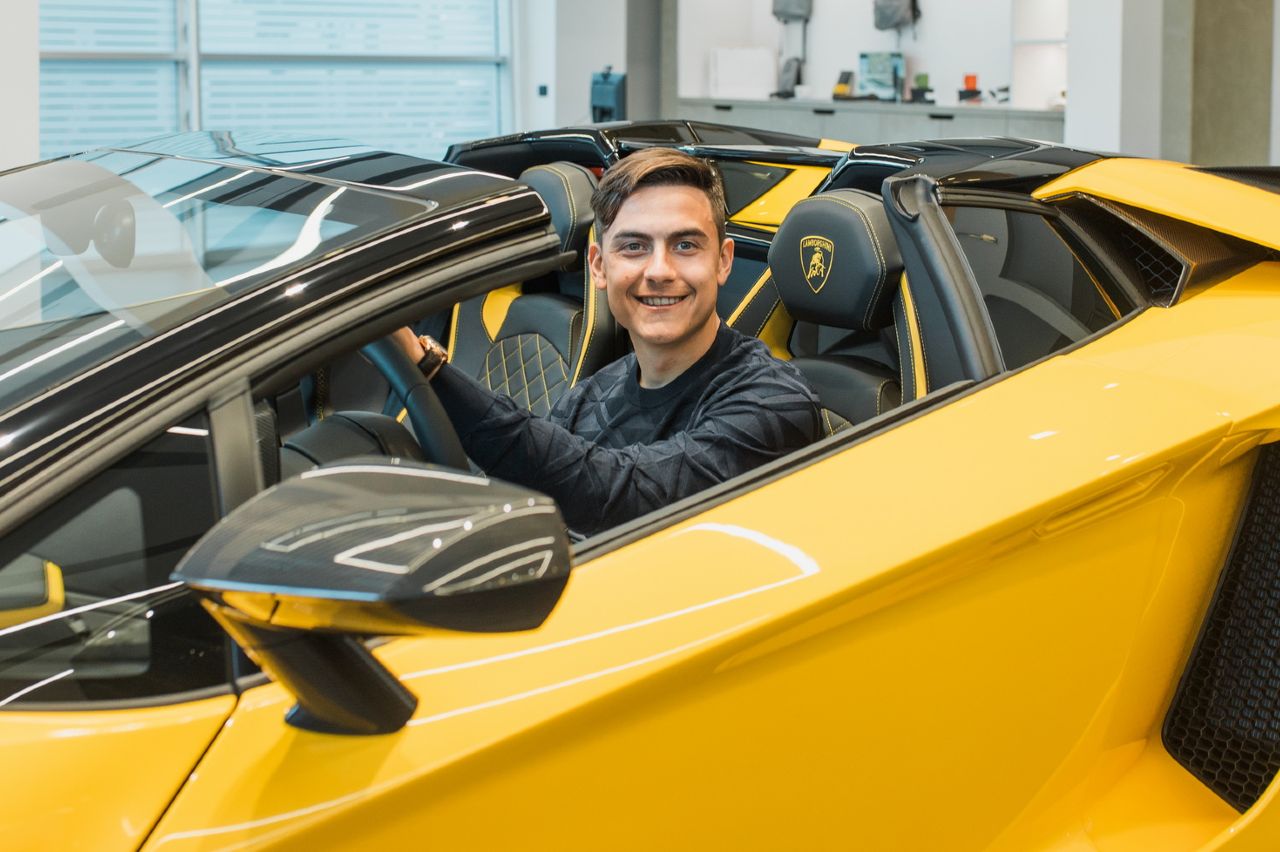 Paulo Dybala Lamborghini Aventador