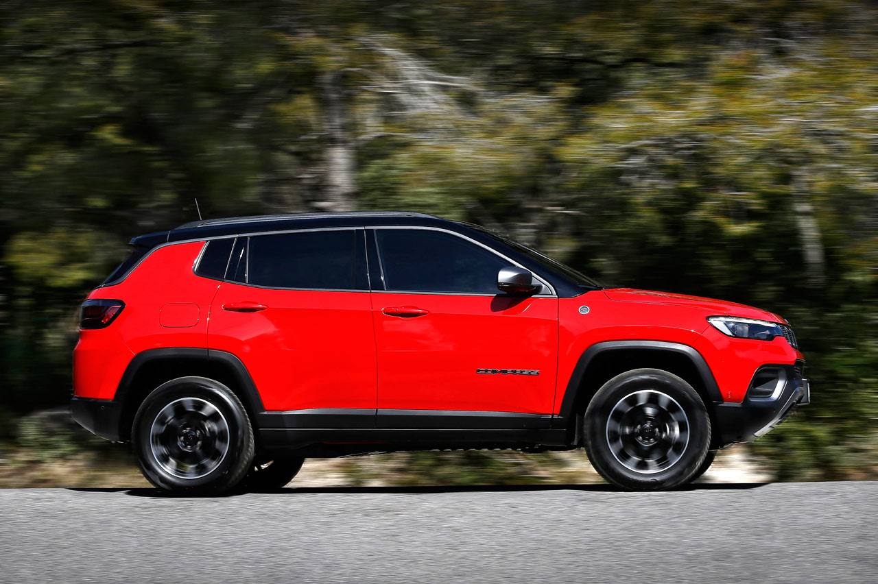 prueba del Jeep Compass 2021 4xe Trailhawk 1.3 PHEV 240 CV