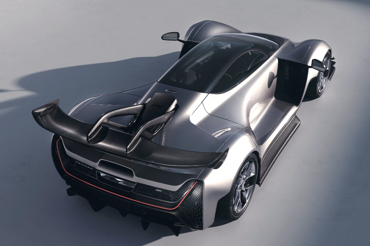 Czinger 21C superior