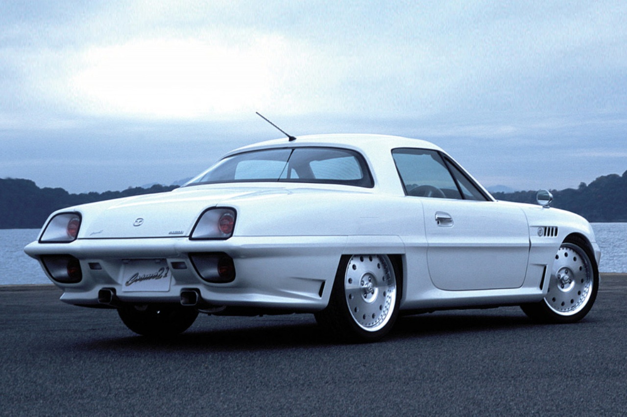 Mazda Cosmo 21 Concept