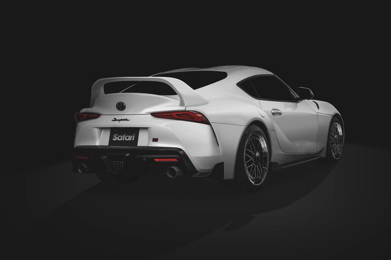 Toyota Supra Paul Walker trasera