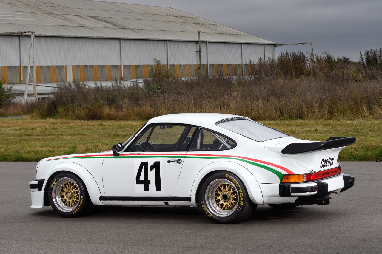 Porsche 934