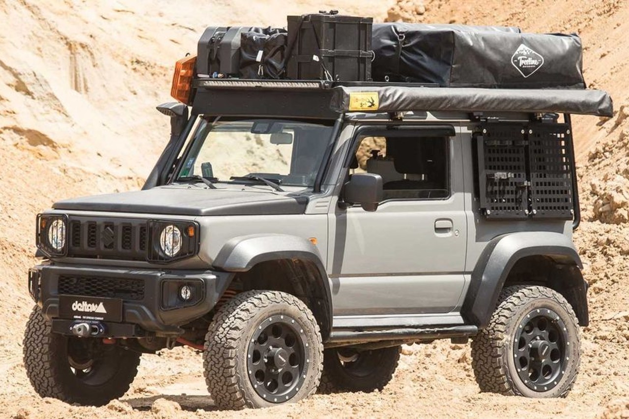 Suzuki Jimny con ejes pórticos