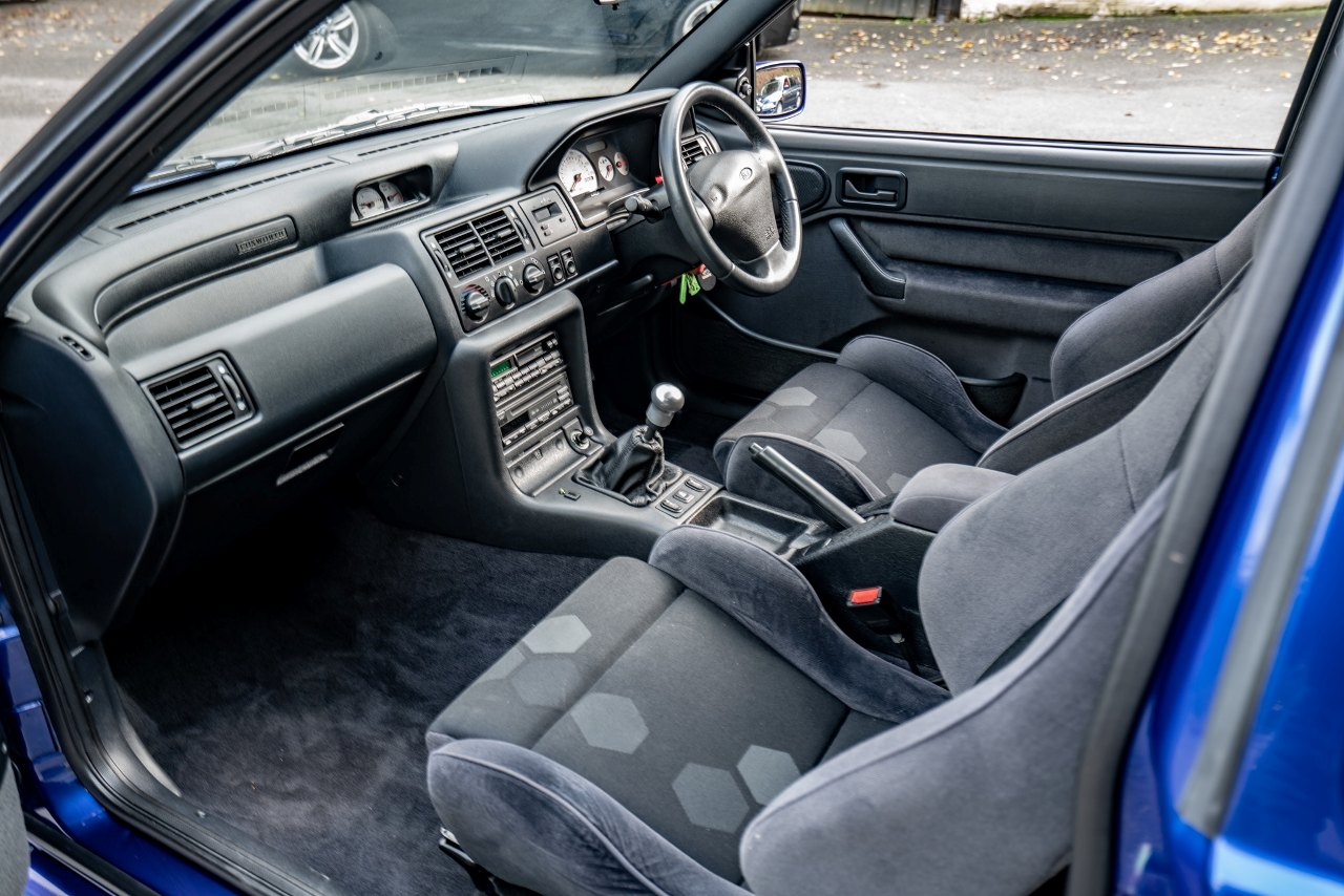 subasta ford escort rs cosworth 1996