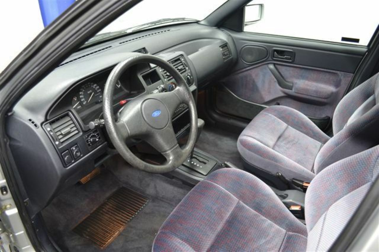 venta ford escort ghia 1991