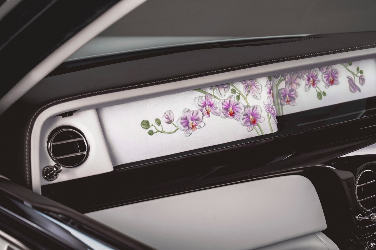 Rolls-Royce Phantom tiene orquídeas