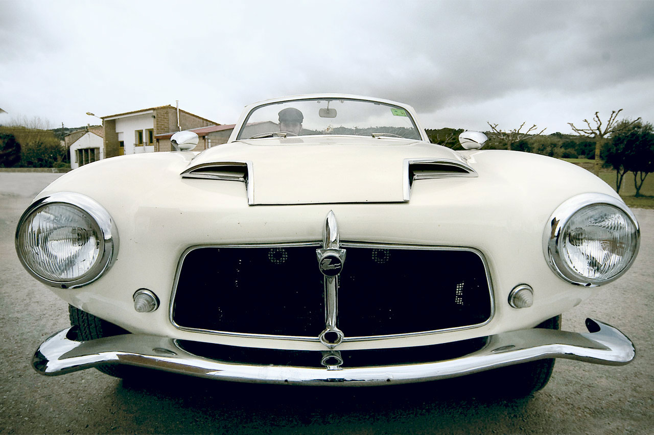 prueba del Pegaso Z-102 Touring Serra