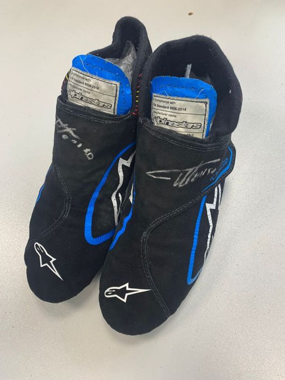 subasta botines competicion fernando alonso