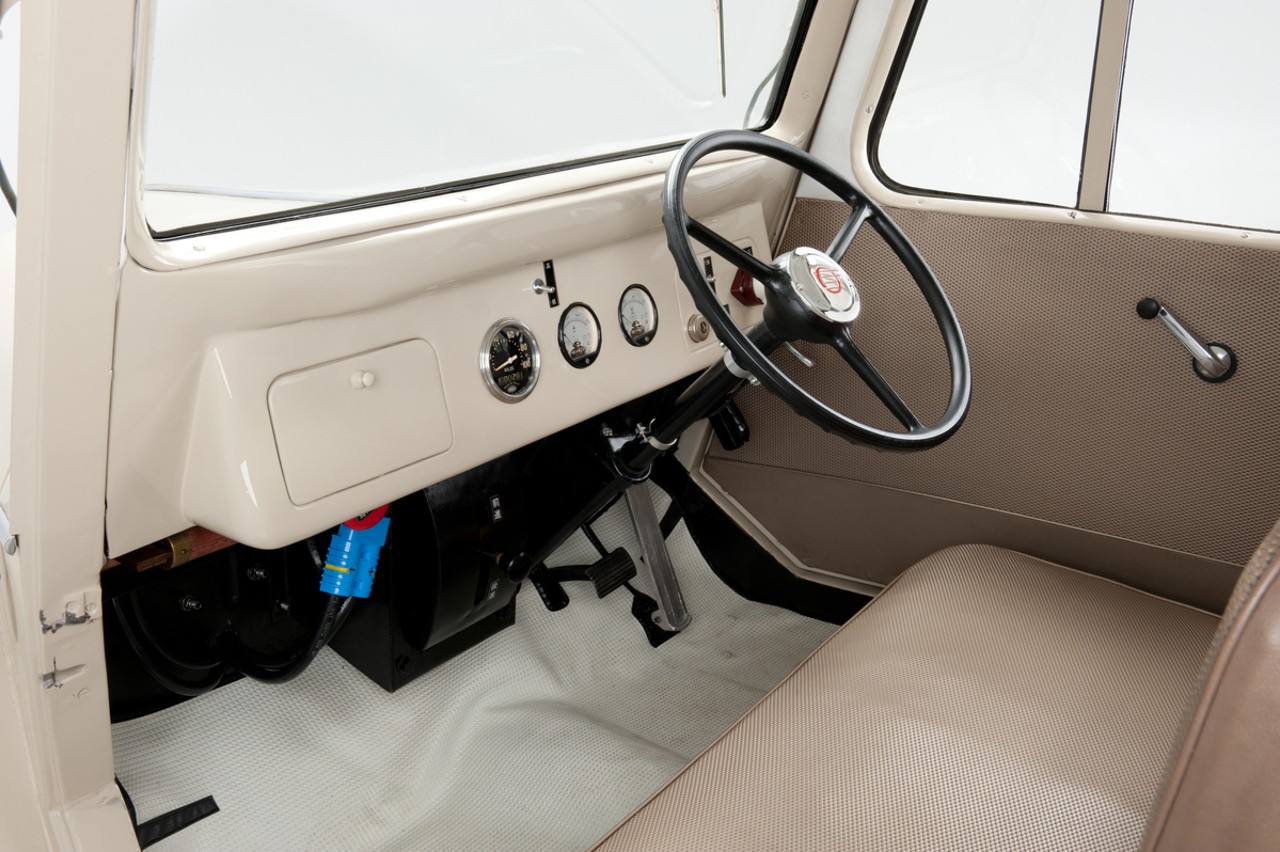 Nissan Tama