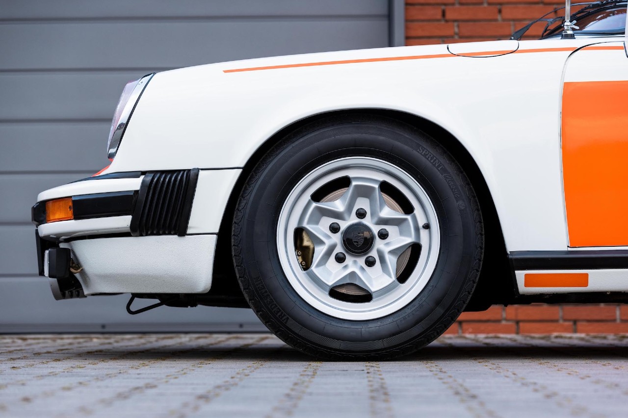 Porsche 911 SC Targa 1980 policía holandesa