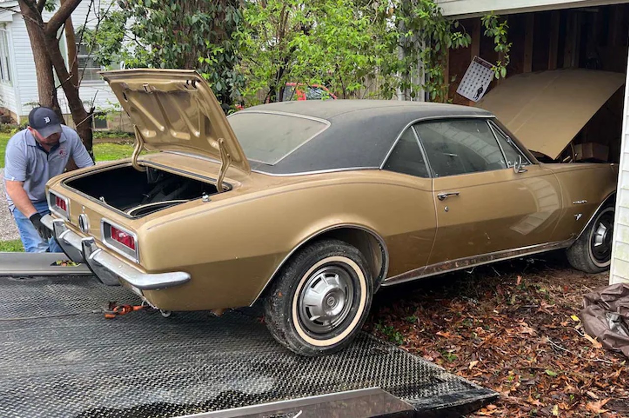 Camaro RS de 1967 oculto 25 años