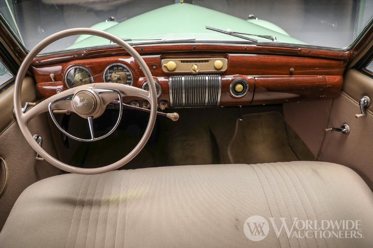 Lincoln Continental Rita Hayworth