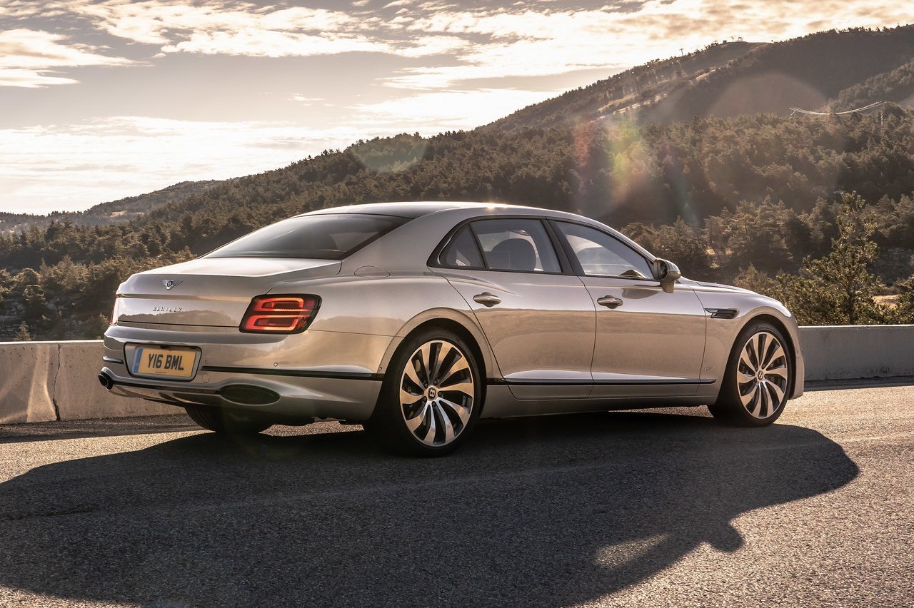 bentley demando vocalista guns n roses bentley demando vocalista guns n roses