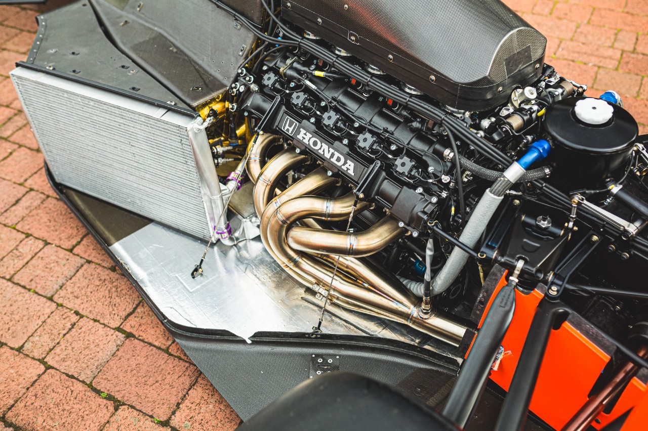 A La Venta Un Mclaren Mp4 5b F1 De 1990 Que Condujo Ayrton Senna Periodismo Del Motor