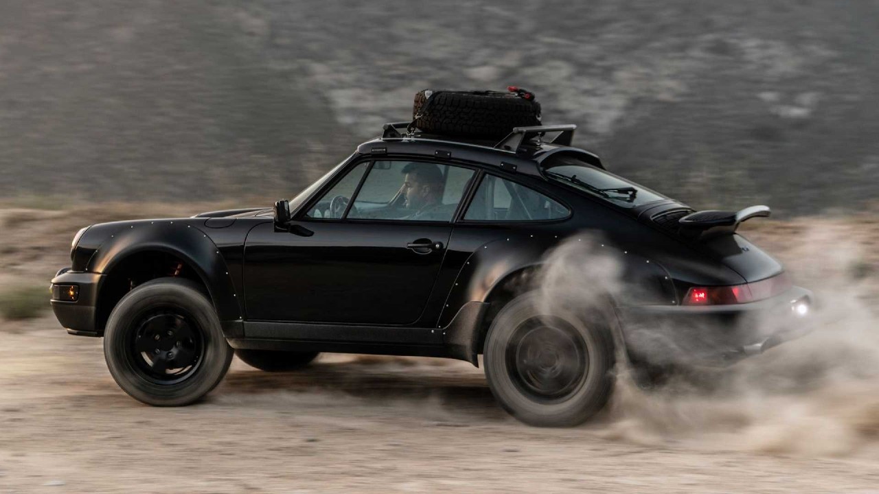 Russell Built Porsche 911 Safari Sportsman