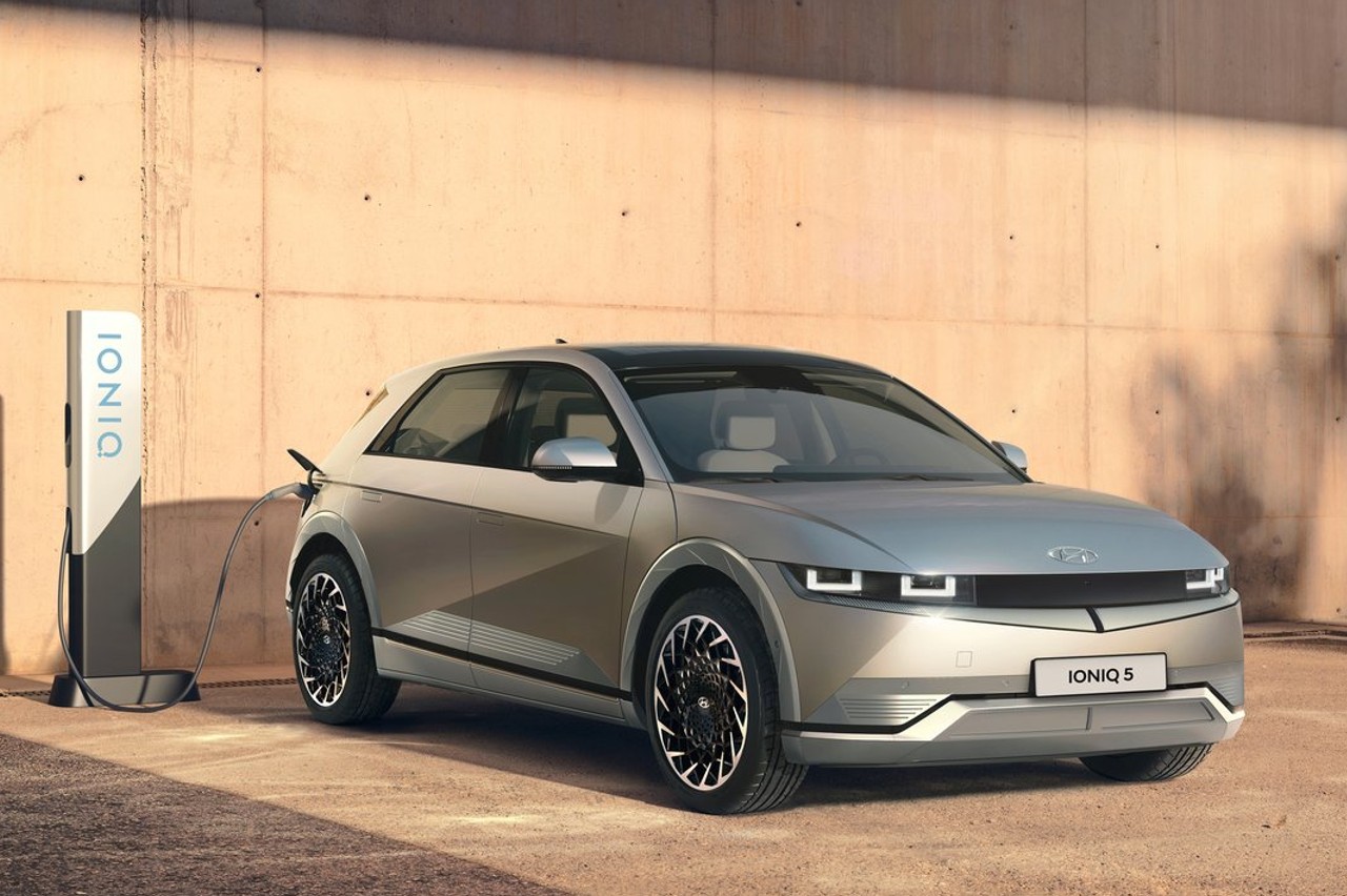 España votan prohibir motores combustión 2035