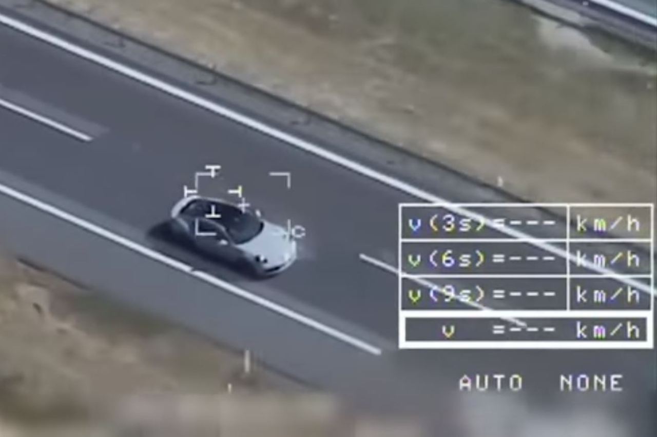 cazado porsche 911 casi 300 kmh ap-6 segovia