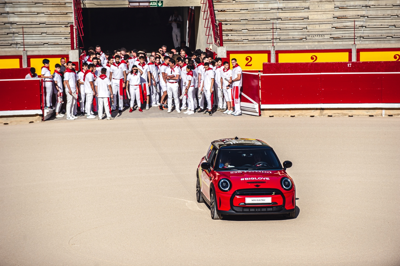 encierro san fermin 13 mini electricos