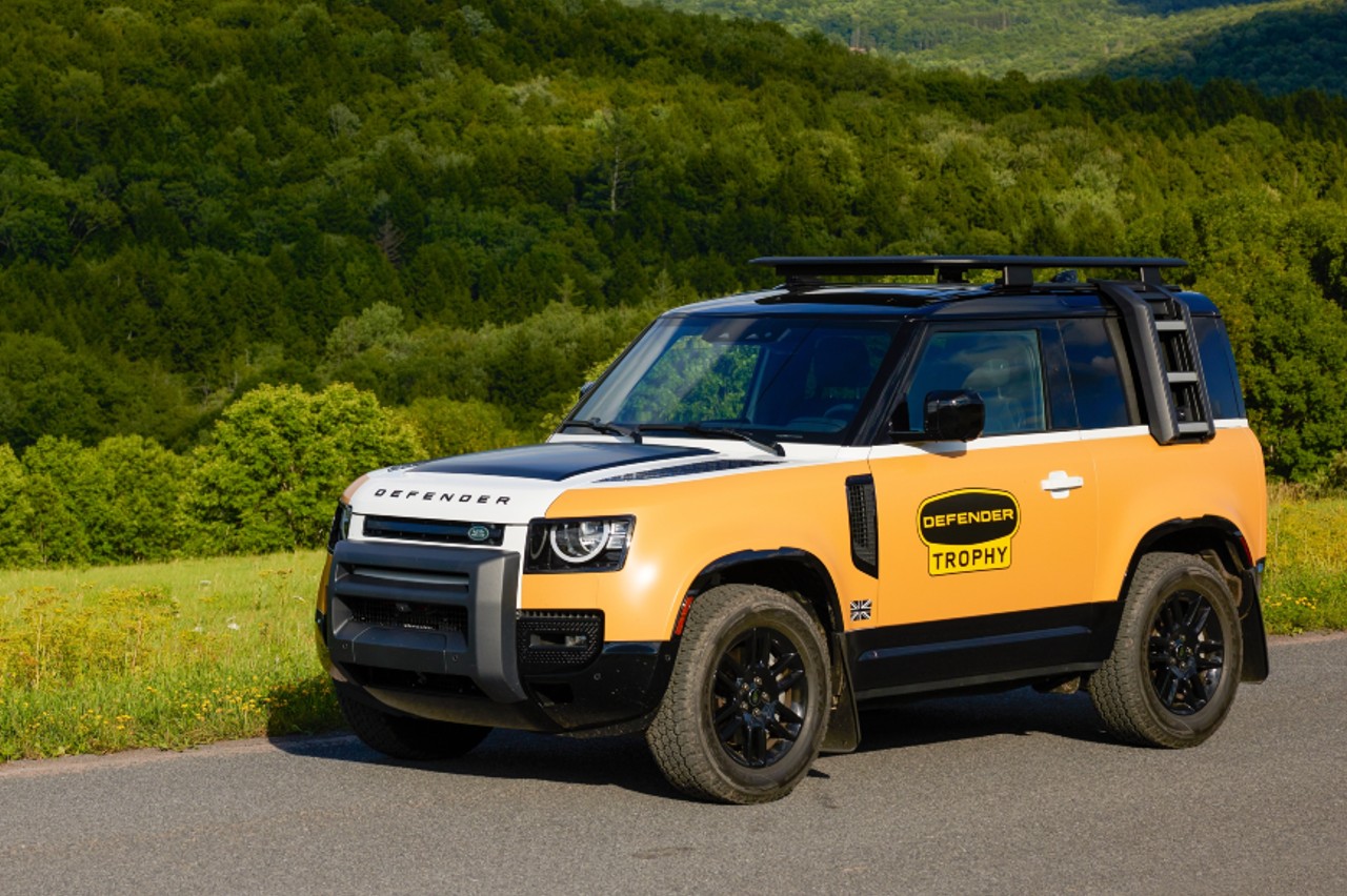 Defender Trophy Edition